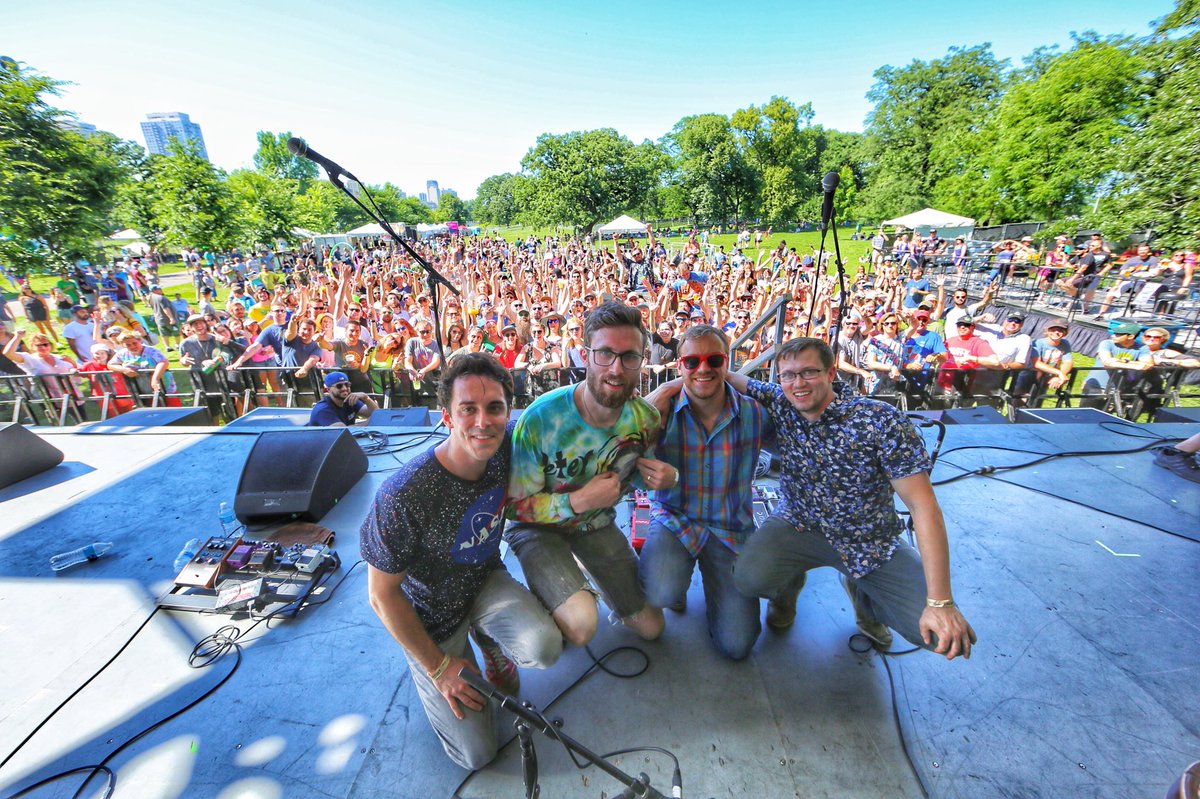 LiveinLP's tweet image. #MungForce came out in full force at #LiveinLP today! 🔥🔥🔥 (📷: @AbPhotographie)