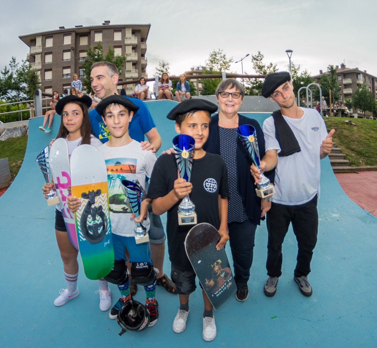 skateskola's tweet photo. @AytGernika #Gernika #Skateboarding #BasquePoolSeries 2018 eskerrik asko!! https://t.co/4rGB9rJmDP