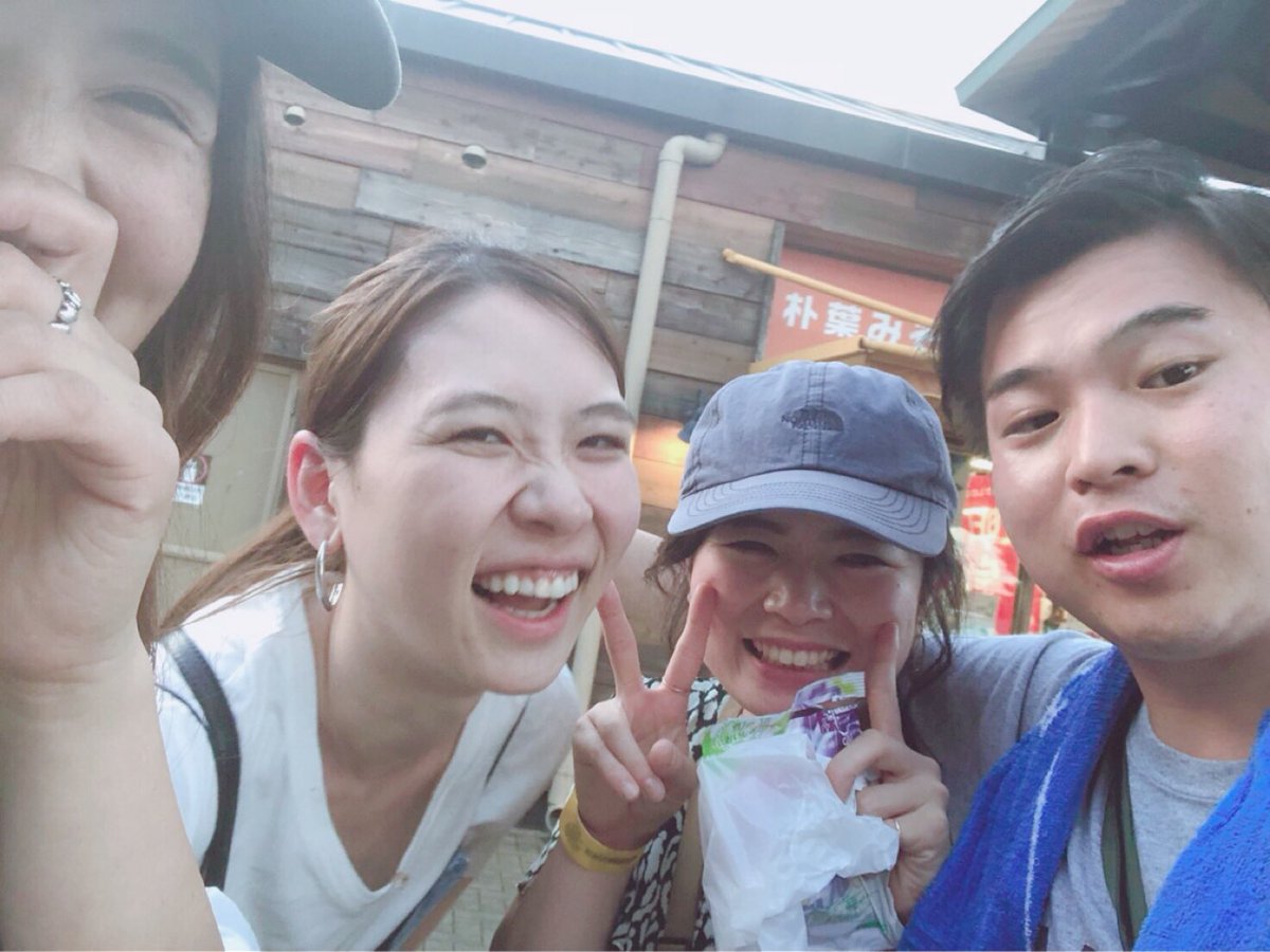 maaaaana3's tweet photo. グッモーニングエブリワン。夢じゃない!!昨日のことは夢じゃなぁああい!!!😂💓💓💓
#OFT2018 https://t.co/i6MqQjPH2w