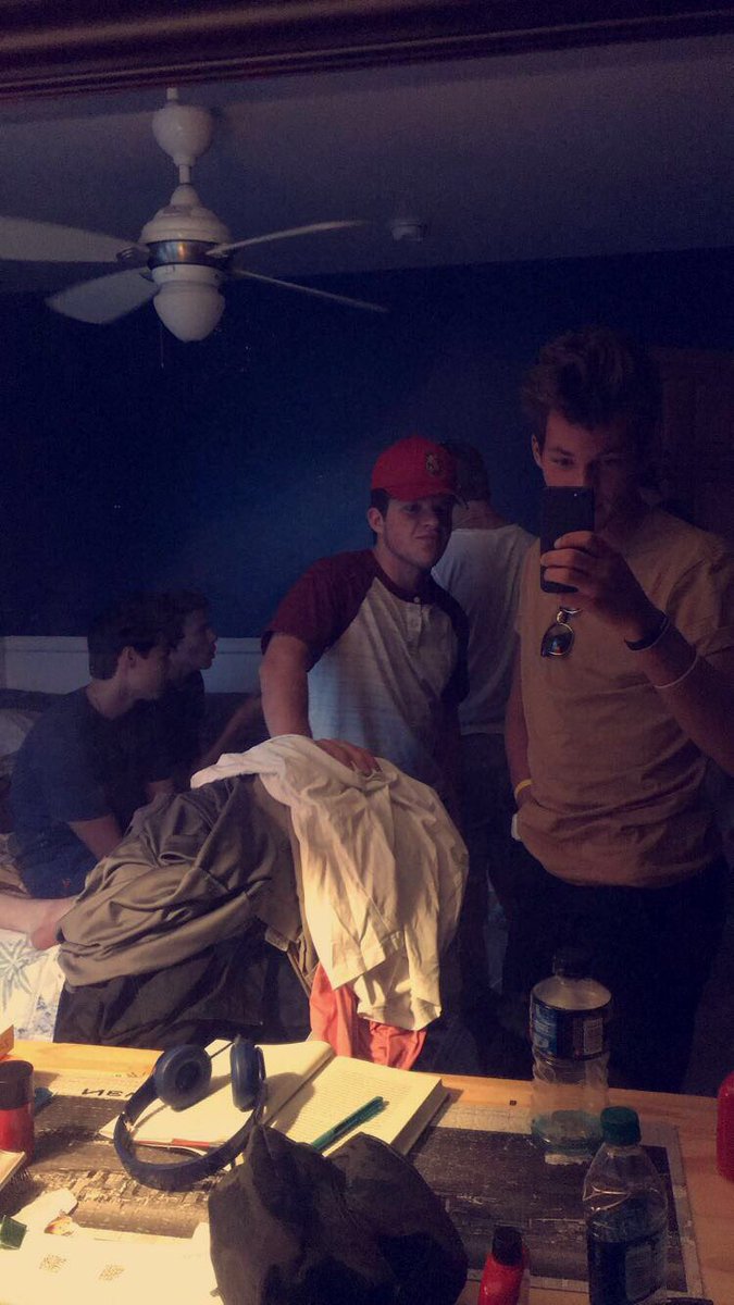NickCloud6's tweet photo. Happy birthday brother @bradley_ruppel 🎈♥️ hope you had a great day man you deserve it! https://t.co/S5i1d2toqO