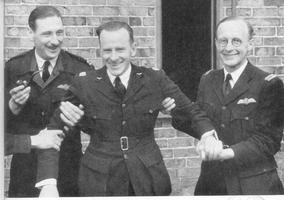 Mary Ellis 101, older than the RAF by one year. One of 167 female pilots who courageously flew #RAF aircraft from factories to front line Sqns without navigation aids, radios or defences during WW2. Without the ATA #RAF100 might not have happened. Aetheris Avidi 🌺✈️