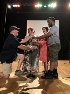 newsargus's tweet image. Being the change: Philanthropic effort results in new sound system for Goldsboro High School
buff.ly/2zm5kZB