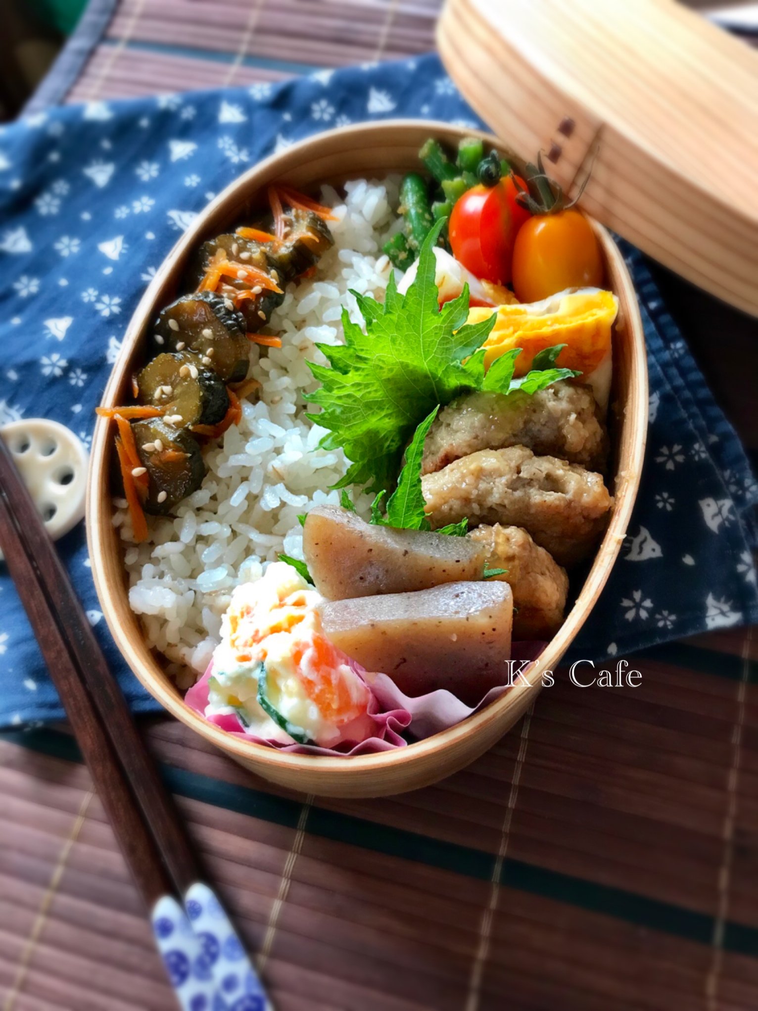 تويتر くらら على تويتر 本日の娘 旦那弁当 同じおかずやと思えへんほど旦那弁当の質素感よ 弁当 お弁当 旦那弁当 娘弁当 Jk弁当 わっぱ弁当 曲げわっぱ弁当 キャラ弁 マッカチン Makkachin T Co Gkacjuizt7