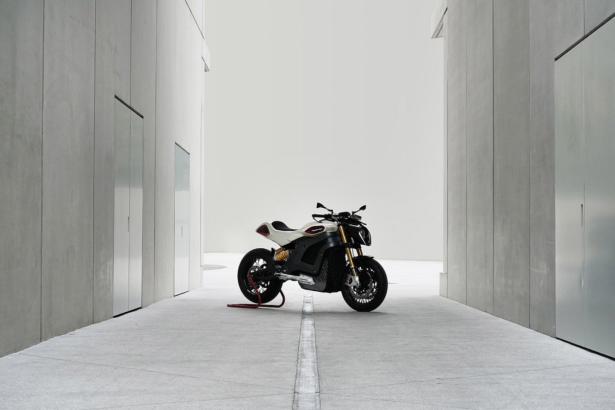 moto_am's tweet photo. Italian Volt Lacama (2018)
#ItalianVolt #Lacama #ItalianVoltLacama https://t.co/oF9dDzbzw0