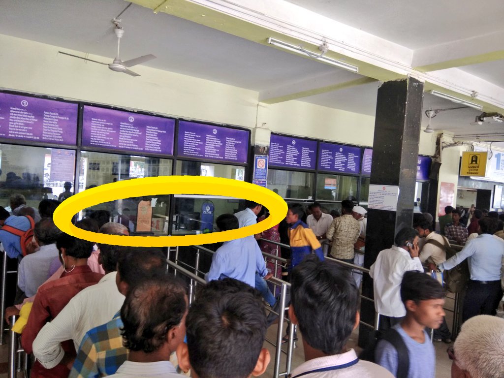 bennishiroor's tweet photo. Around 100 peoples are on queue.. but still 2 counters closed in #Gulbarga (Kalaburagi) railway station.. due to timing concern so many left the queue and went on journey without tickets. @RailMinIndia @PiyushGoyal @Central_Railway @DrmSolapur #MeraBharatMahan #IndianRailway https://t.co/h3LXFaI3H4