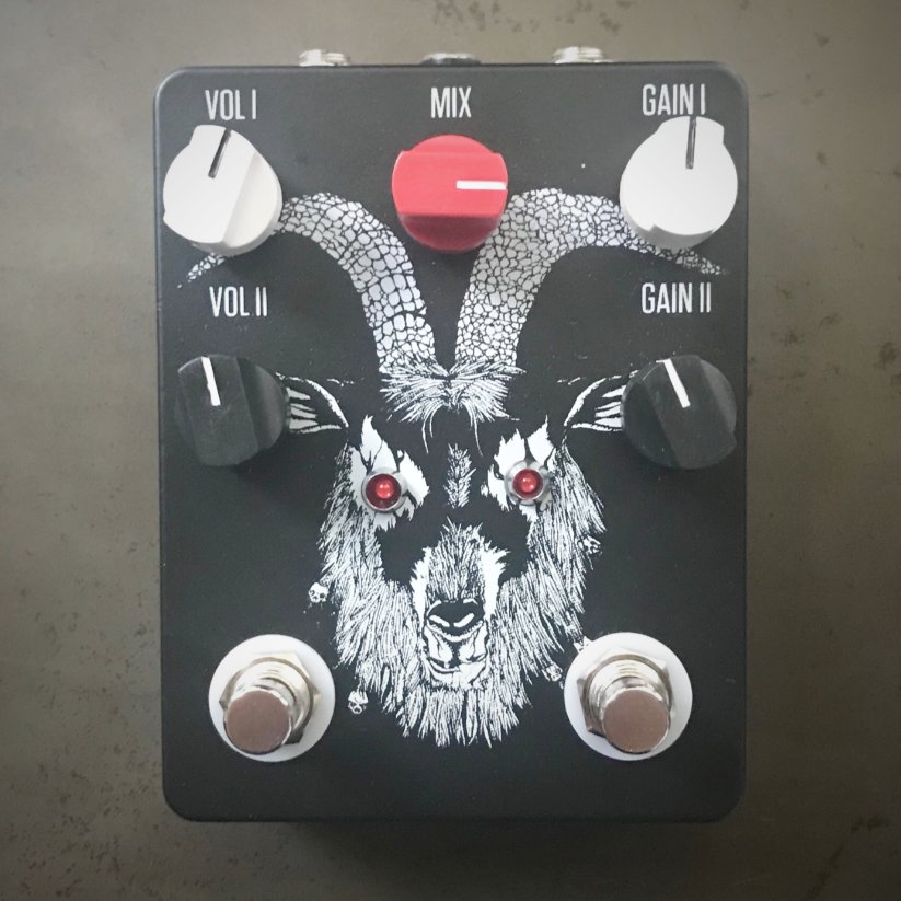 Proceeds from the auction of this autographed #Fuzzrocious #Bongripper [ <a href="/Bongripperdoom/">Bongripper</a> ] #ParallelDistortion pedal will be donated to <a href="/girlsrockchi/">Girls Rock! Chicago</a>, so place your bids and let 'er #rip: goo.gl/4gbVoB