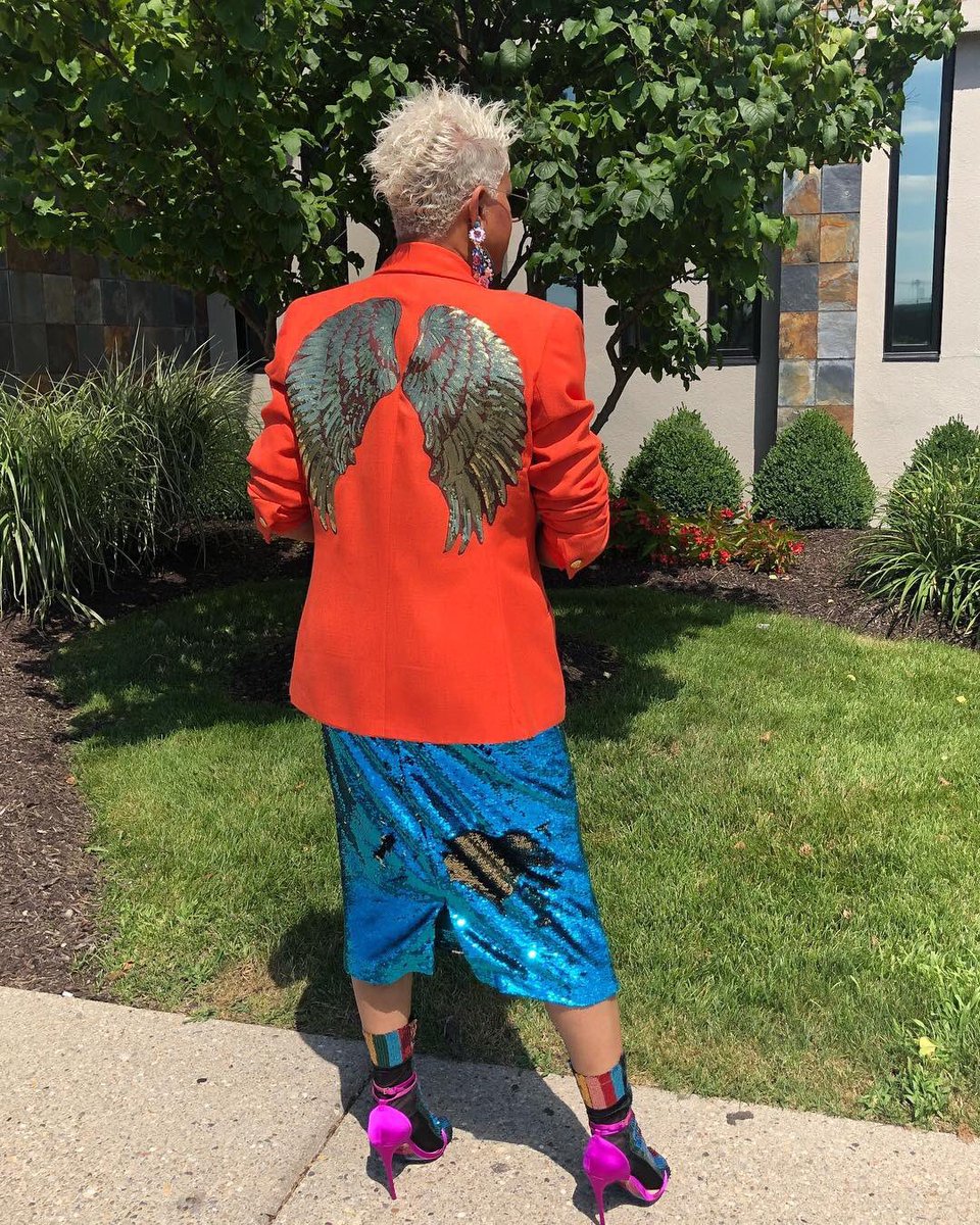 cuffedbycoco's tweet photo. PARDON MY BACK!!! 👼🏻
@CocoCuffie 
@cuffedbycoco 
#Angel
#PardonMe 
#AngelWings 
#GodsGotMyBack 
#SundayInspiration 
#CoCoCuffieMadeMeDoIt 
#IGotAngelsWatchingOverMe https://t.co/ZkbnhDKLLq