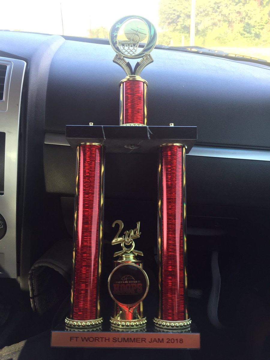 SAVAGEACEGB's tweet photo. Lady Drive Nation 2023 took home 2nd place this weekend playing in the 2021 division #progress #skills #intangibles @fwhoops https://t.co/19bl3RKP4M