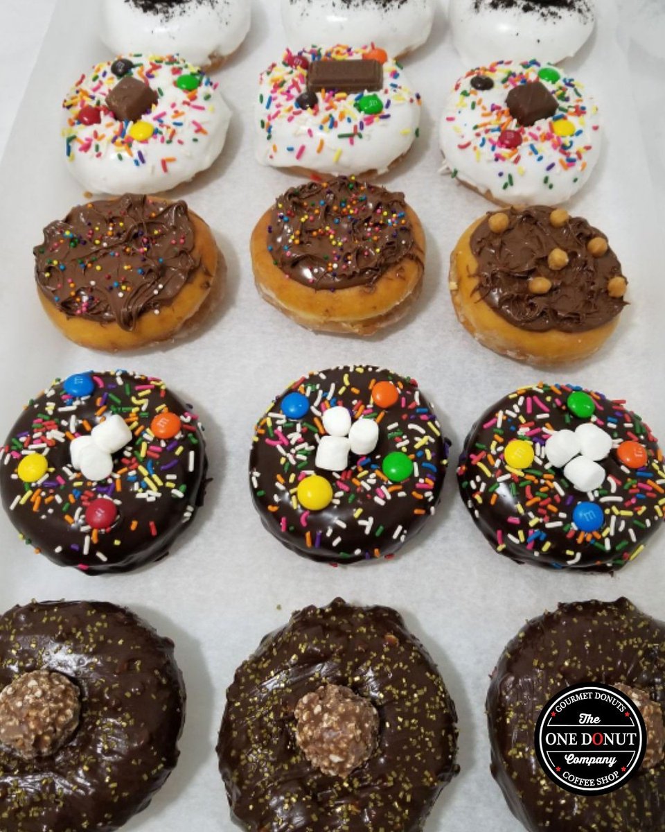onedonut27's tweet photo. 🍩🍩 Would you like one? 🍩🍩
#Chocolate #Nutella #FerreroRocher #Marshmellow #OneDonut #Donutslovers #Onedonutkisses #Donut #Donutlove https://t.co/RNJvJcUq3j