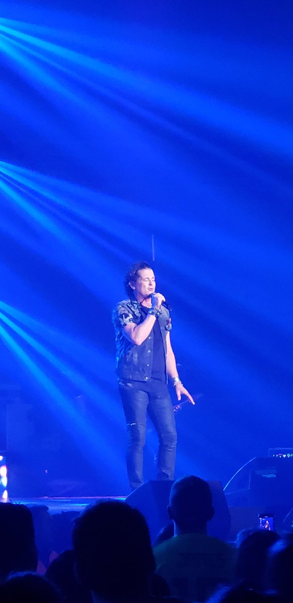 cvives_chl's tweet photo. @carlosvives lejos el mejor!!! https://t.co/s7jE9hw9IZ