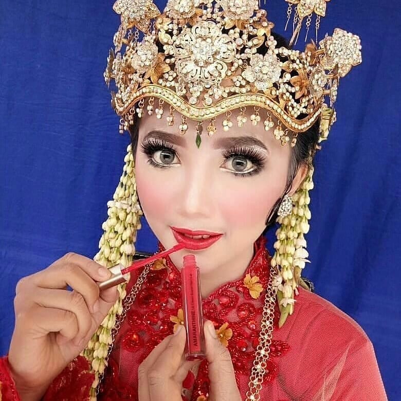 AmaranthineCosmetics tweet media