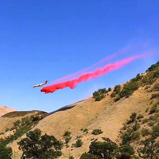 mcjesusfreak's tweet image. #LebecFire across the street from our compound.  Thanks again @kerncountyfire you make amazing work look easy!