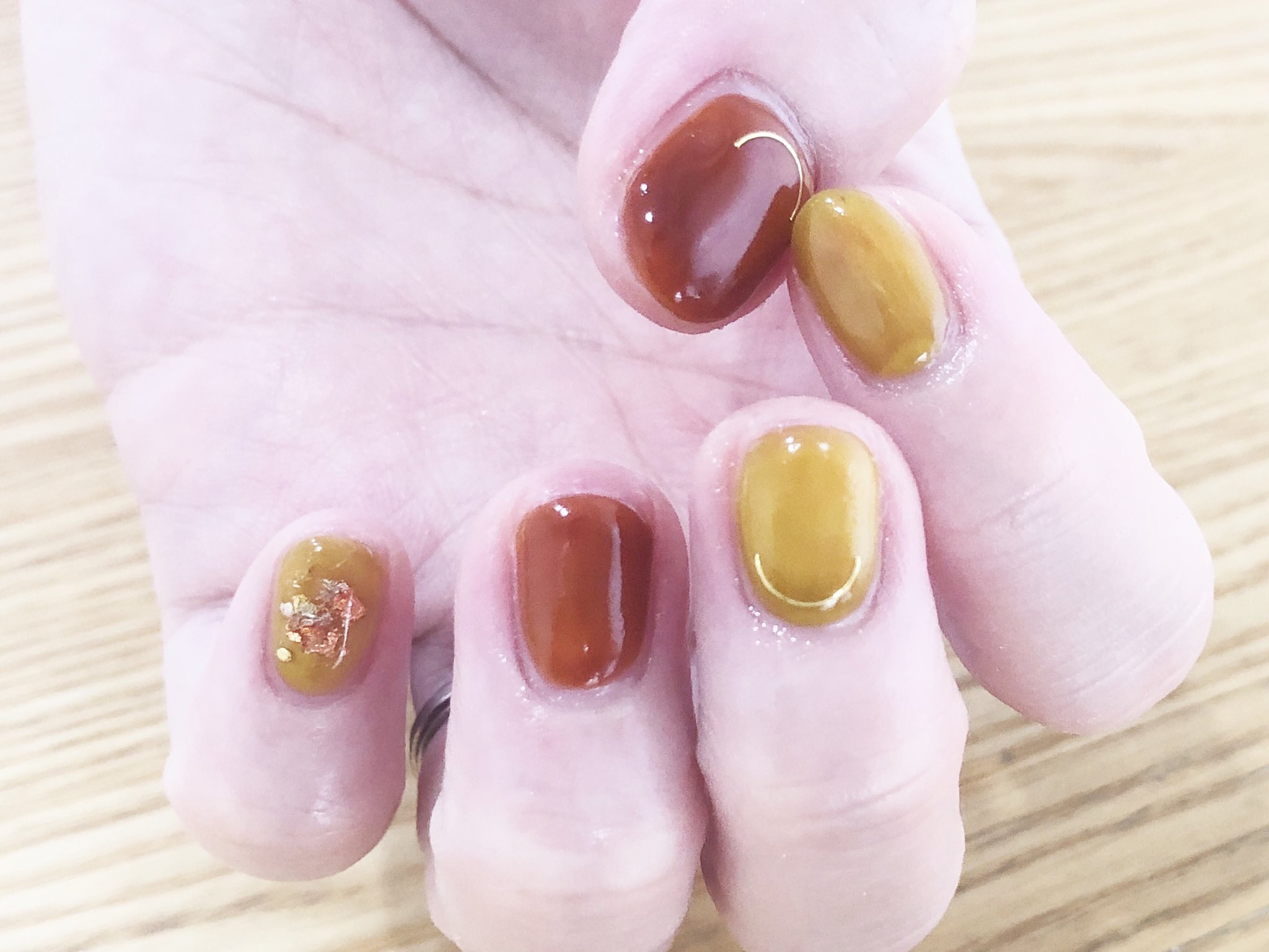 טוויטר Nail Yumihari בטוויטר 大人のクリア夏カラーネイル くすみオレンジとくすみイエローのクリアカラーに 変わり種スタッズを 6500円です Nail ネイル ネイルデザイン ショートネイル ナチュラルネイル ニュアンスネイル 夏ネイル シンプルネイル