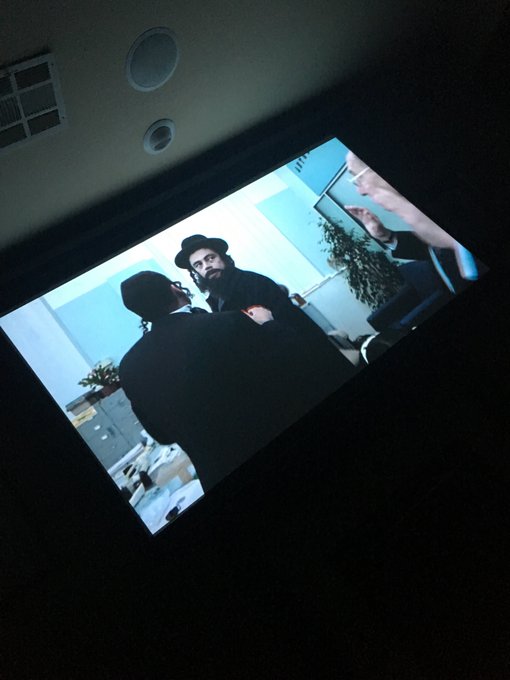 Snatched is on tv 📺😍❤️ https://t.co/Pmrp05m8w6<a href="/tag/love"class="tags"><span>#love</span></a><a href="/tag/marizzlefact"class="tags"><span>#marizzlefact</span></a>