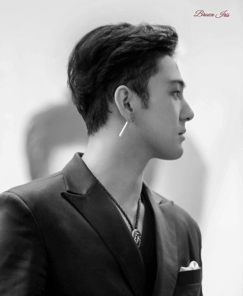 HMxau9ust9's tweet photo. นายหัวคัง ㅠㅠ ยังยืนรอต่อคิวเป็นเมียอยู่นะคะ https://t.co/jzm56mzSei