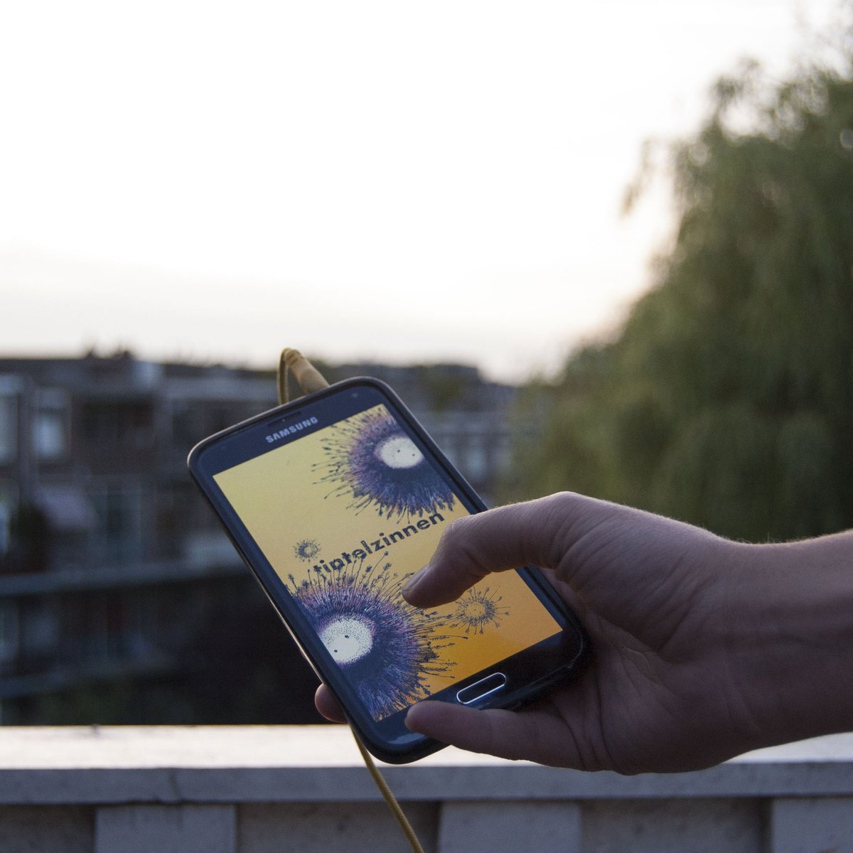 DFHumanity's tweet image. Congrats to Myrthe who graduated at @TUDelft with “Tintelzinnen”, intimate audio stories to stimulate the fantasy of elderly women. Want to know more or cooperate in further developing the project? Let us know! #interactiondesign #tintelzinnen