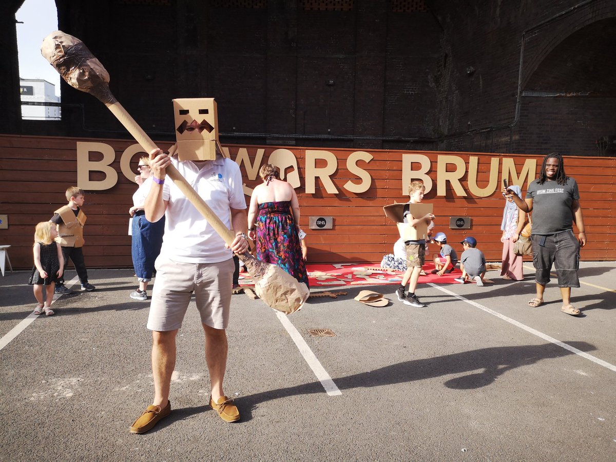 buildakiondo's tweet photo. Throwback to #boxwarsbrum @BoxwarsBrum with @BlfJames looking ready for battle! https://t.co/RV8IIKpiCk