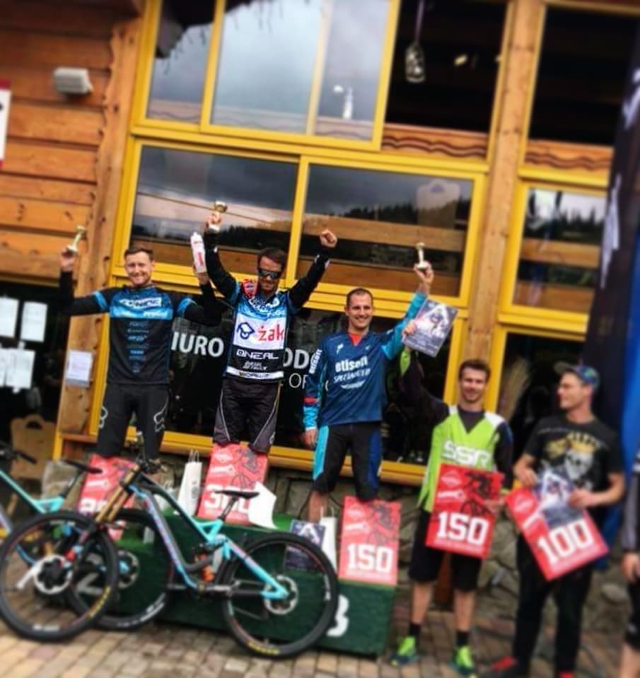 GearProtection's tweet image. Congrats to @artur_miskiewicz for a 1st place on @hard.downhill.league. Supported by @progear_protection_gear

#arturmiskiewicz #progear #progear_protection_gear #progearkindofliving #tagprogear #mondraker #suspensionguard #mudfender #mudguard #downhill #harddownhill #1st #place