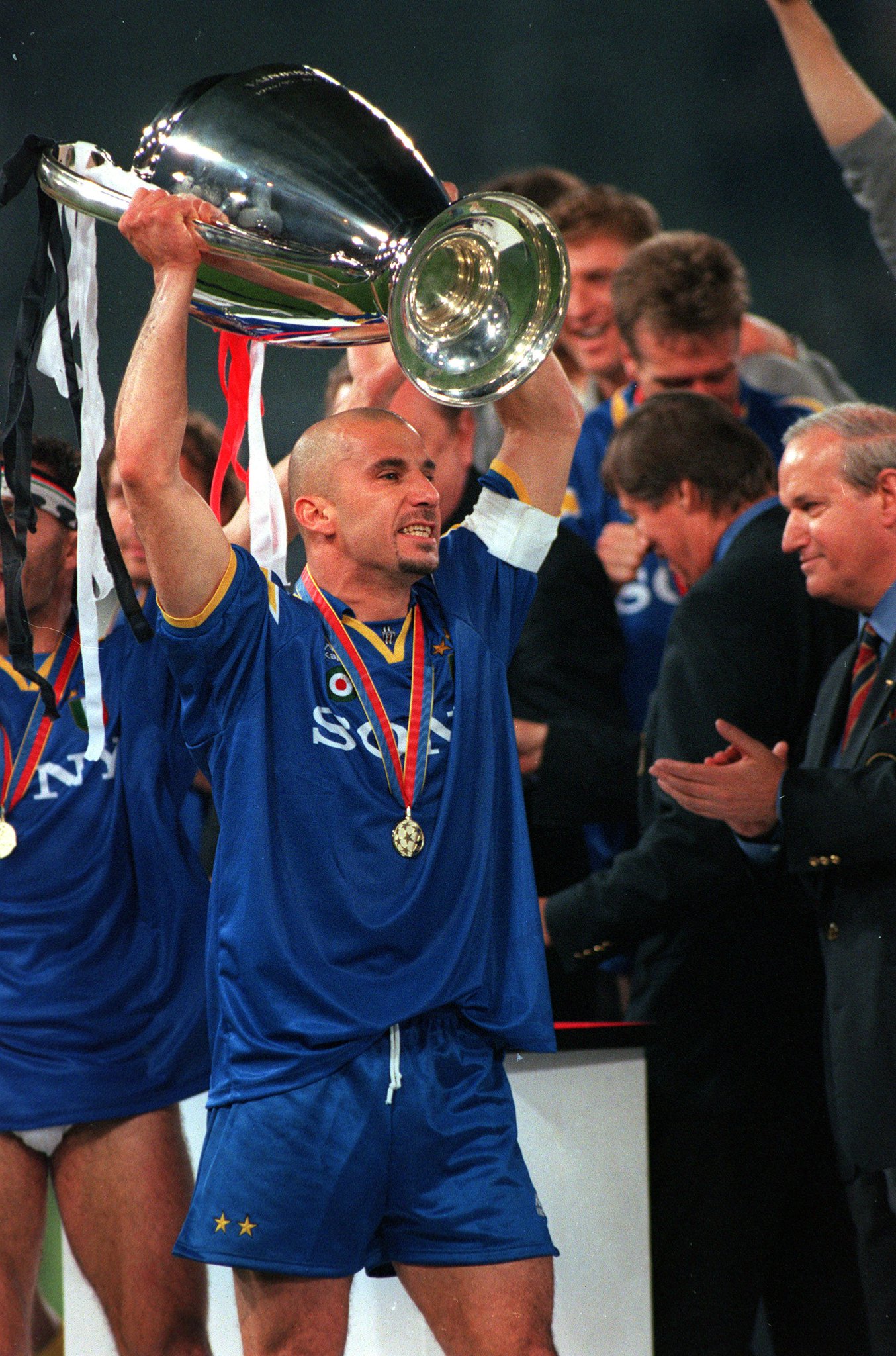 Happy Birthday, Gianluca Vialli! UEFA Champions League  UEFA Cup  UEFA Cup Winners\ Cup  