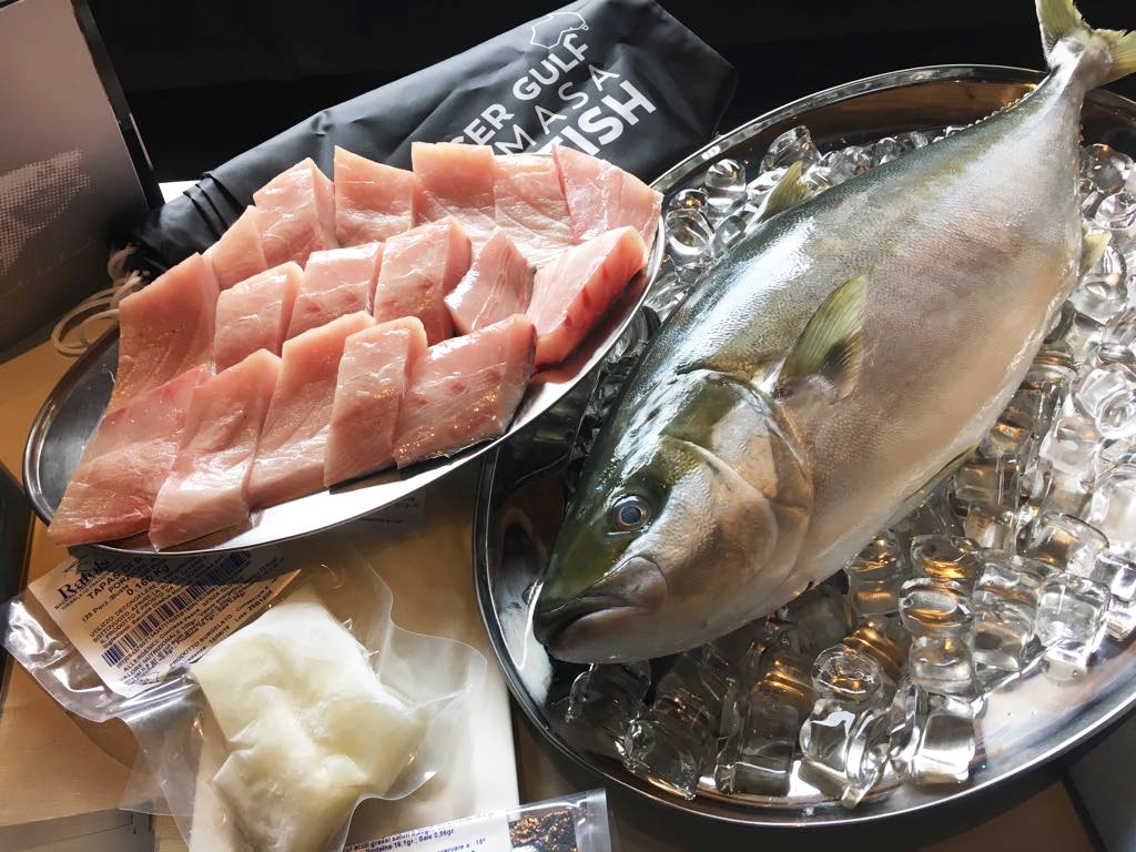 selecta_spa's tweet photo. Le nostre primizie non potevano certo passare inosservate agli occhi degli #ChicChef presenti all'ultima tappa di #InTheKitchenTour. Ecco un assaggio delle loro creazioni. #ITKTChic #Gourmet #food https://t.co/HdhxbRZnNy
