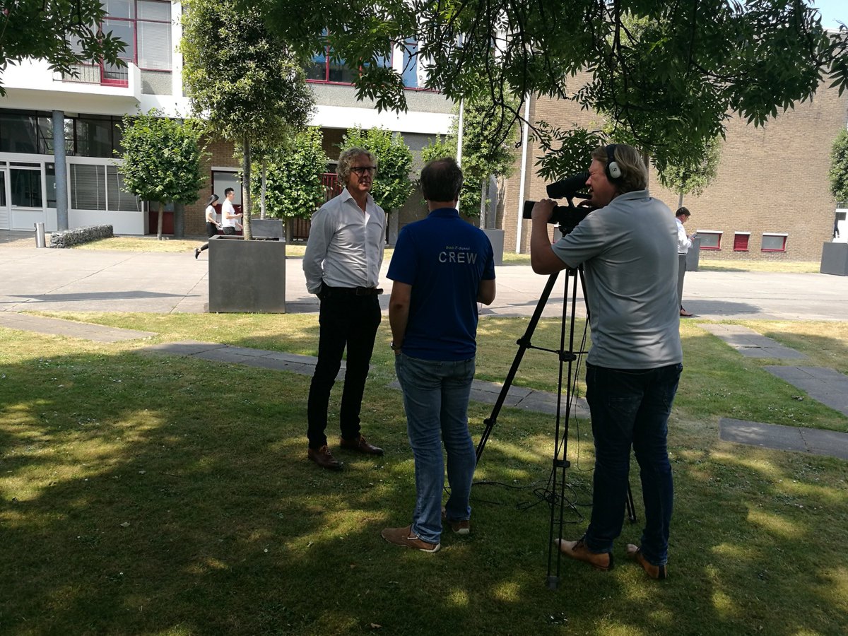 weseedo's tweet photo. Geslaagde dag @ ICT Summerfair event. Gezellige sfeer en mooie contacten opgedaan. Tijdens dit event werd @iebeleotten1 geinterviewd door @WitoldKepinski en @MarcovdH voor @Dutchitchannel en @Dutchconnectnl https://t.co/rOTcz1CF22 #ict #ictfair #ictsummerfair #ictsummerfair2018 https://t.co/mxL1zmZaKX