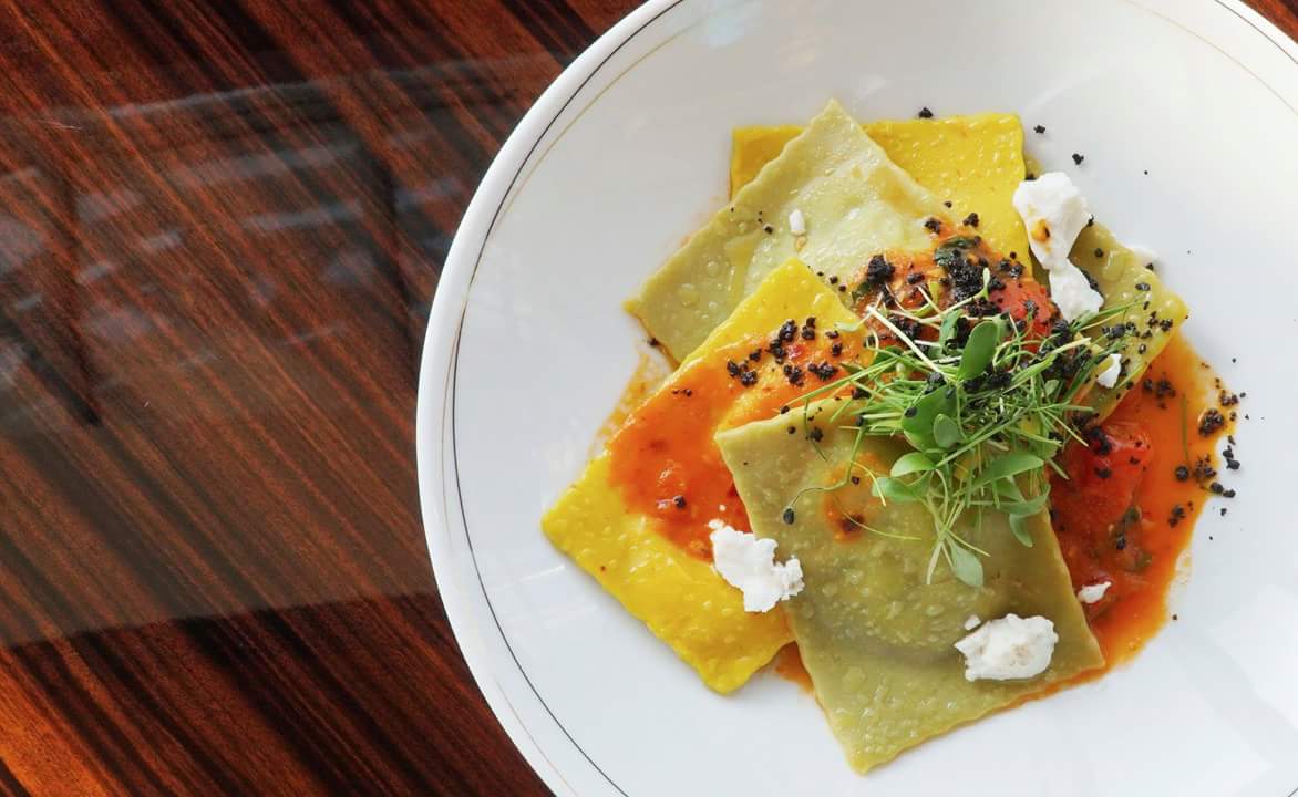 TheTorchDoha's tweet photo. Enjoy a great pasta dish at Three Sixty every Monday & Wednesday with our special Homemade Pasta menu!
Located on the 47th floor.
#pastacravings #homemadepasta #heartwarming #threesixty #revolvingrestaurant #47thFloor #pastalovers #dohadining #whereindoha https://t.co/zlR6cEgXI0