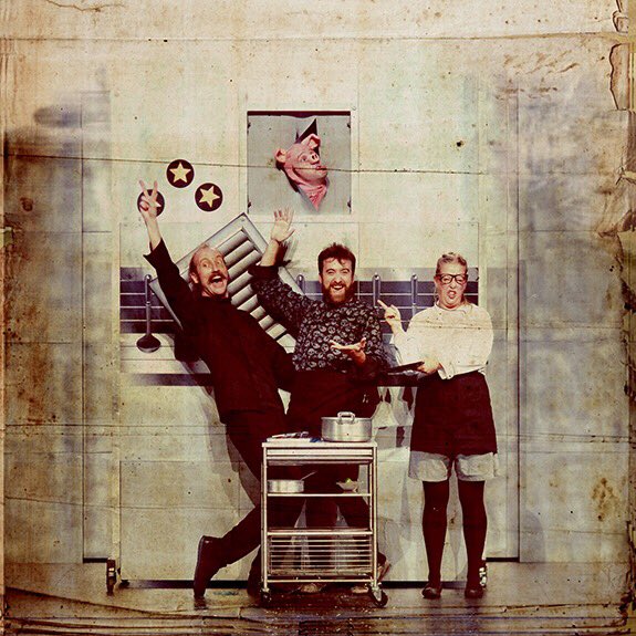 Atenció‼️ Aquest any torna Yllana Teatre amb el seu espectacle Chefs!
Diumenge 22 de Juliol a les 22:45
#LaMostra2018