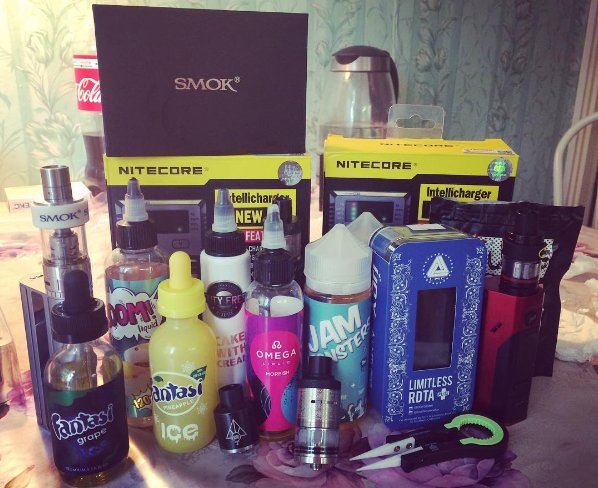 NitecoreCharger's tweet photo. Together with other vaping equipments! #nitecore #vaper #vaping #charger https://t.co/vWdAByvWj8