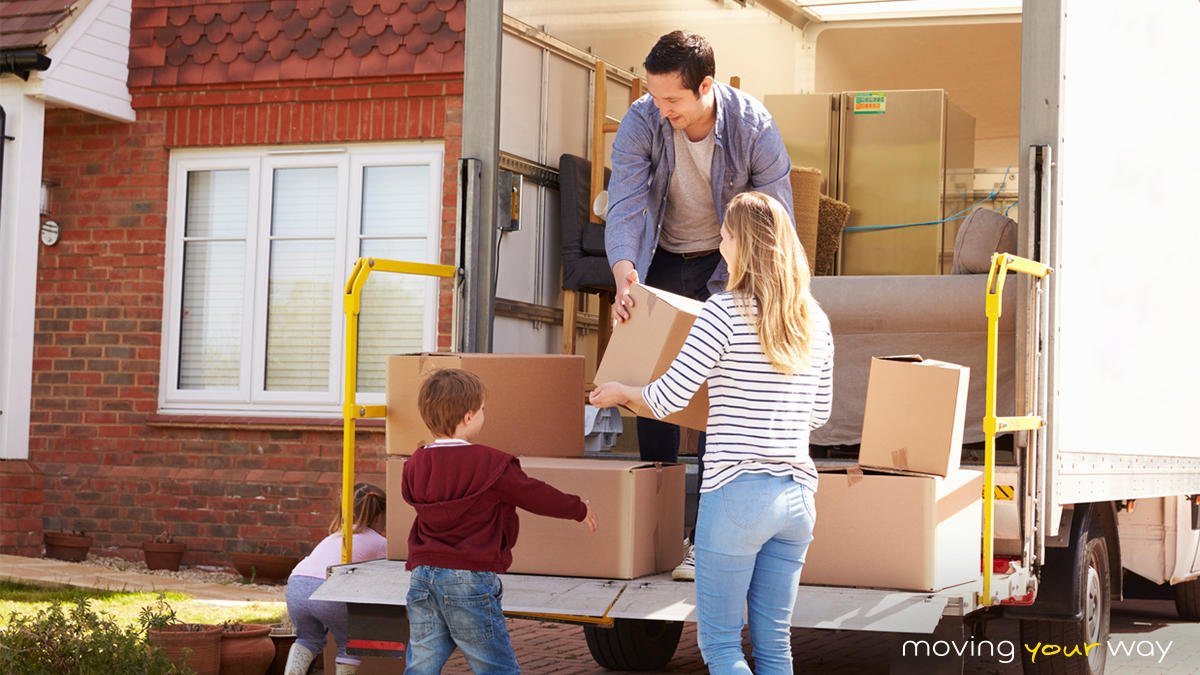 Europcar_BE's tweet image. Planning a #summermove? Enjoy amazing #discounts on #van hire and save up to 20%! #Gooddeals #NewHome #NewYou? 
➡️ fal.cn/y3SL #MovingYourWay