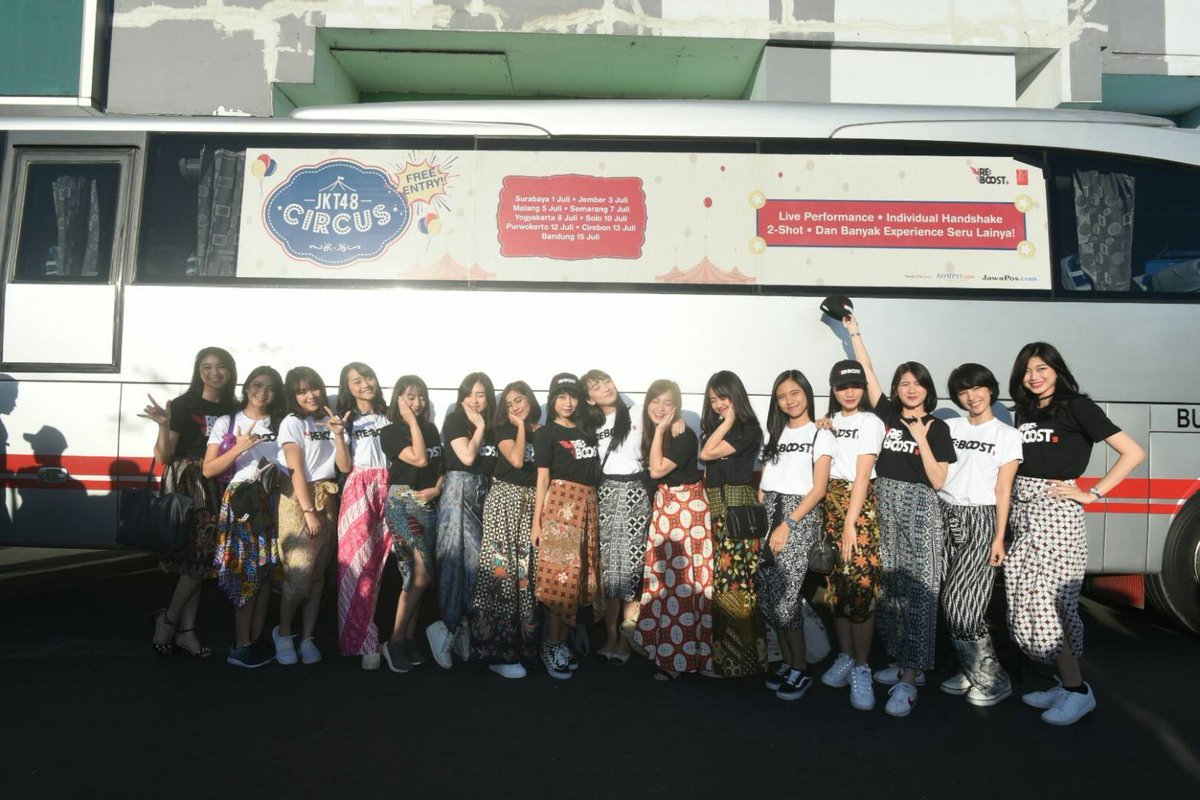 Semarang dan Jogja sangat menyenangkan~
Mimin sudah siap nih untuk keseruan di Solo jugaaaa 🤗🤗❤️🤜🤛