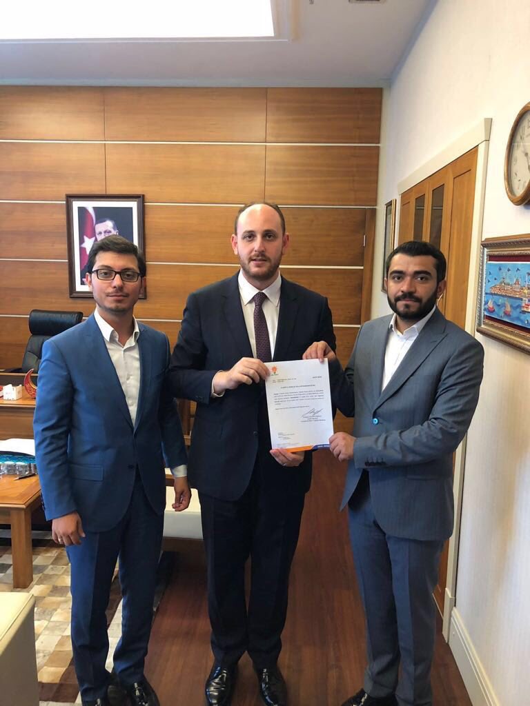 Ak Parti Elazığ İl Gençlik Kolları Başkanlığına atanan Uğurcan Güleç kardeşime başarılar diliyorum. 
Allah hayırlı etsin, muvaffak kılsın. <a href="/akgenclikelazig/">AK Gençlik Elazığ</a> @elazigakpartii