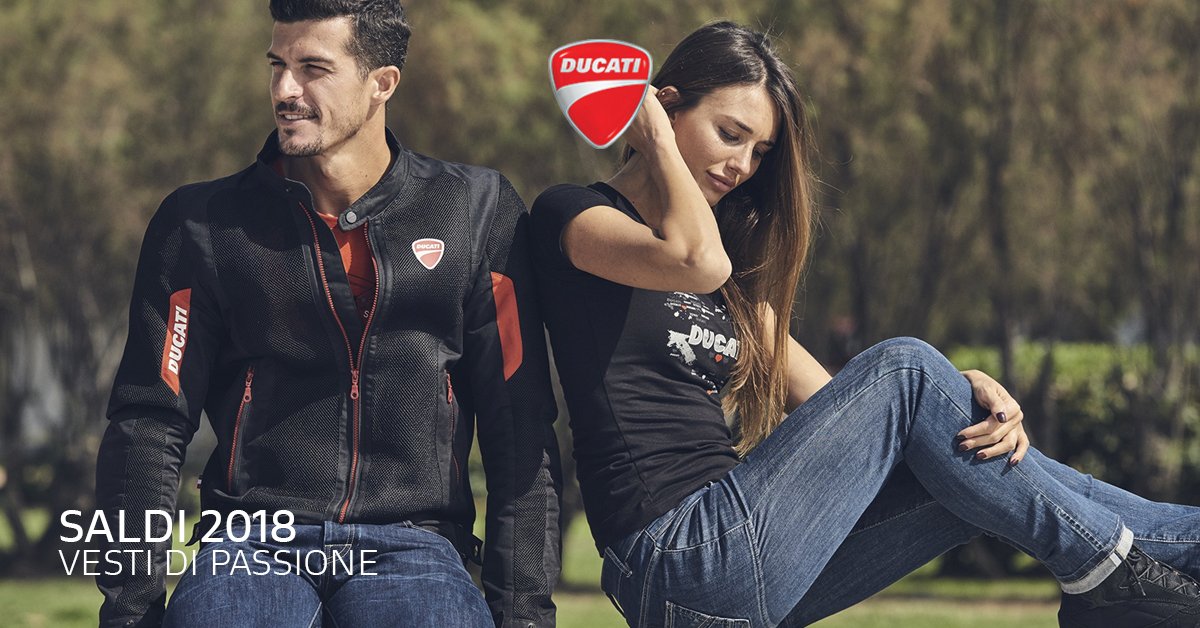 DMducatimilano's tweet photo. Dal 7 luglio partono i saldi negli store Ducati Milano: acquista le collezioni 2017/2018 #Ducati e #ScramblerDucati Apparel con sconti fino a -40%. Scopri di più 👉 https://t.co/BlgjOfSyio #saldi2018 https://t.co/ohvETr7sb3