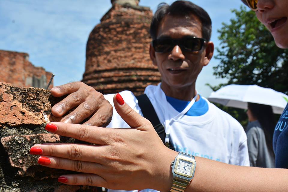 SeableHolidays's tweet photo. We are very proud the Thai Responsible Tourism Association & Nutty's Adventures have held a training program for tour guides serving #blind travellers following guidelines from #seable
#accessibletourism #disabilitytravel #accessiblethailand #amazingthailand https://t.co/q6kZ6MZcl0