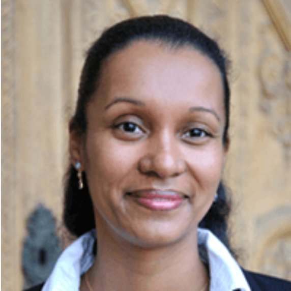 LeTransfoNum's tweet photo. #TransfoNumParticipation >>> Découvrez l'ITW de Martine Poulin, directrice du Centre @LeCnam Paris et lauréate de la 4e édition du Transformateur spécial « Participation des salariés à la transformation numérique des organisations >>> https://t.co/KOqEEZr0fS https://t.co/qN8aS2woaZ