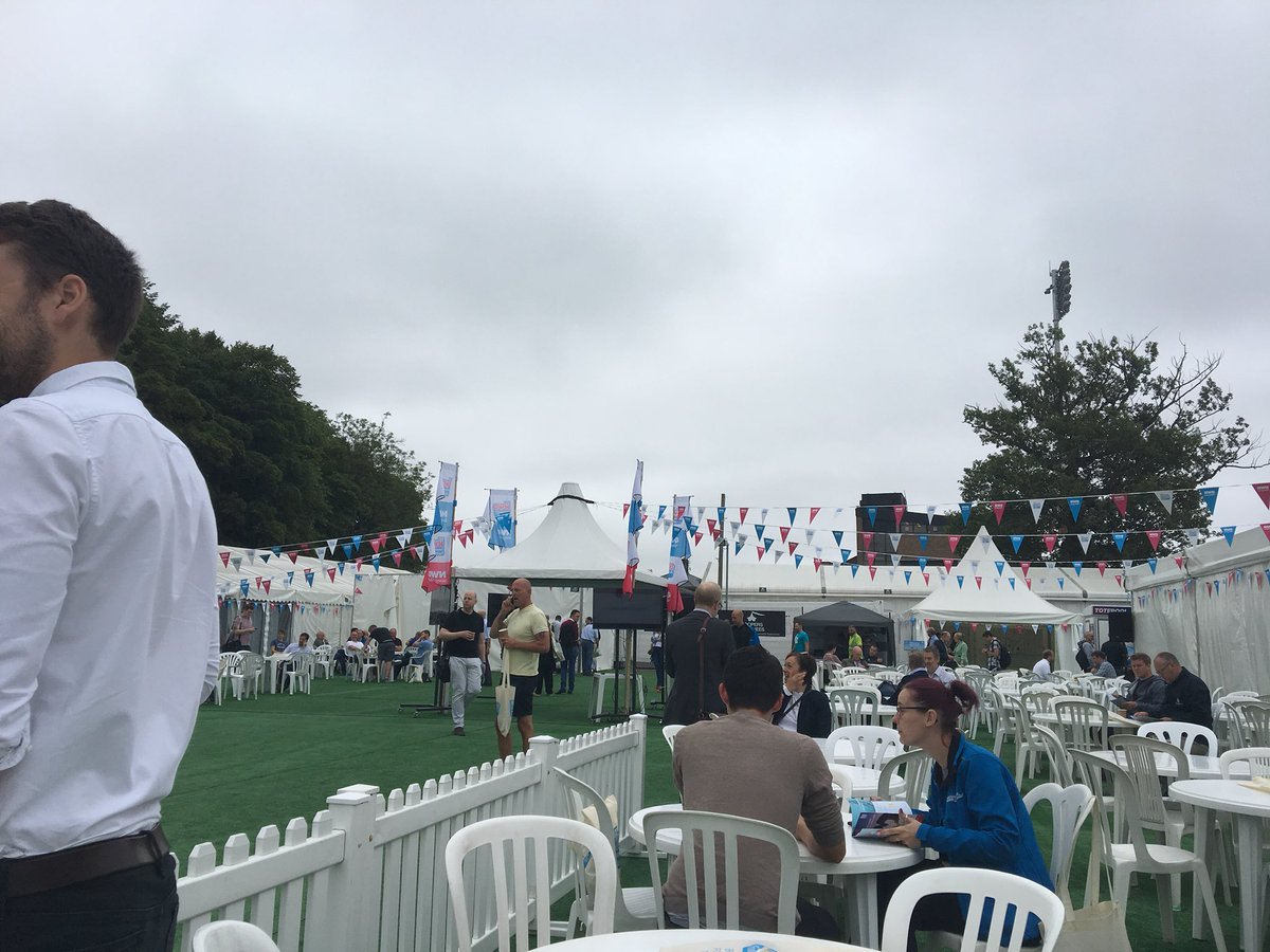 DeclanMetcalfe's tweet photo. Here at #InnovationFestival18 with @ExplainMR for a workshop week on building fans for life for @NorthumbrianH2O let’s have fun. https://t.co/LQQJ6nzH3Y