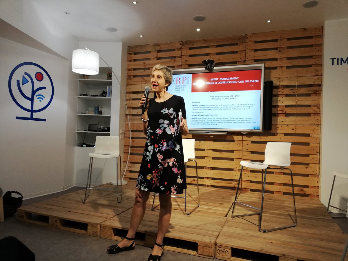 MasterMMSport's tweet photo. Inizia la quarta settimana del Master #MMSport presso la #TimFacory. #Grimaldi "La Tim è un'azienda di business che fa della comunicazione una leva importante per il pubblico" 📳
@custorvergata
#MasterMMSport
#EventingFerpi https://t.co/NtA32Yzp6N