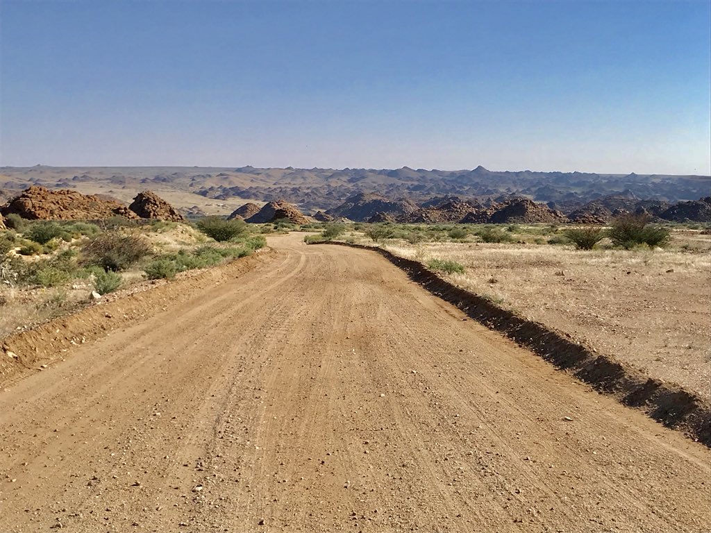 dwkamfer3's tweet photo. Orange River area, Northern Cape, South Africa. 🇿🇦🍇 https://t.co/rdMnUvucxY