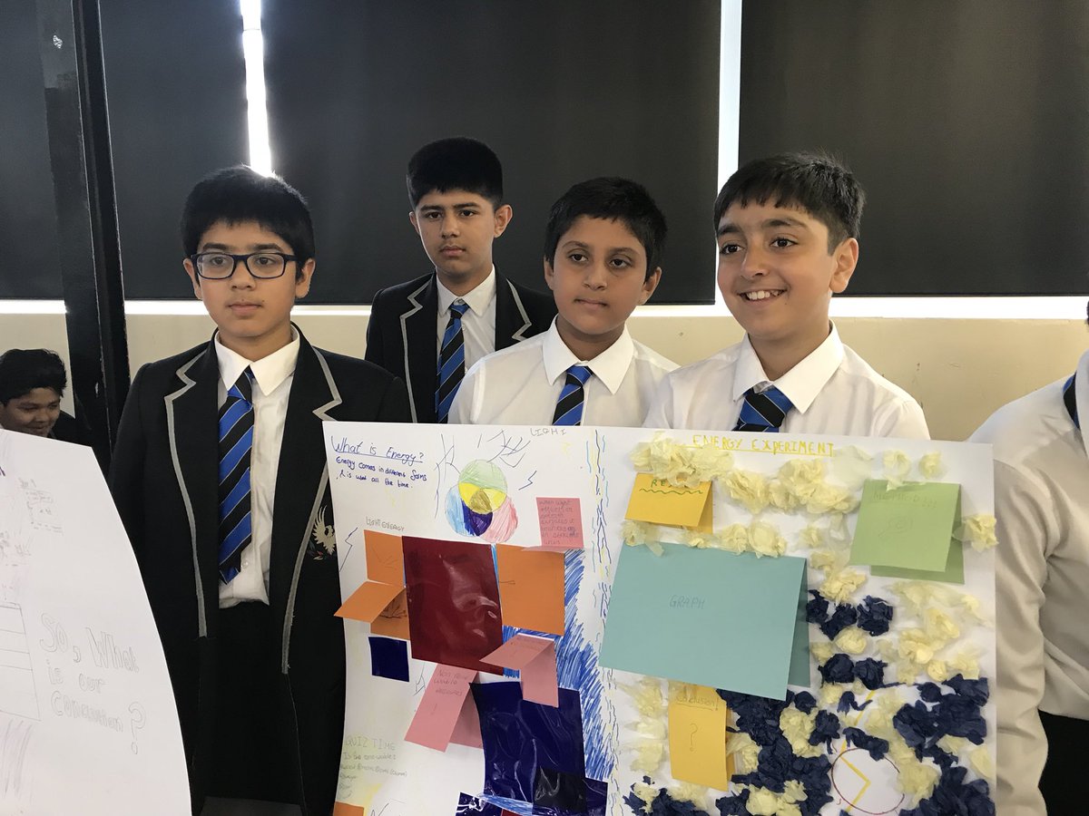 ErnestBevin_Sci's tweet photo. The year 7’s have been working hard on their science projects for the last few weeks and it’s finally the day of the Science fair! @ErnestBevinColl https://t.co/6uZPZbVzBW