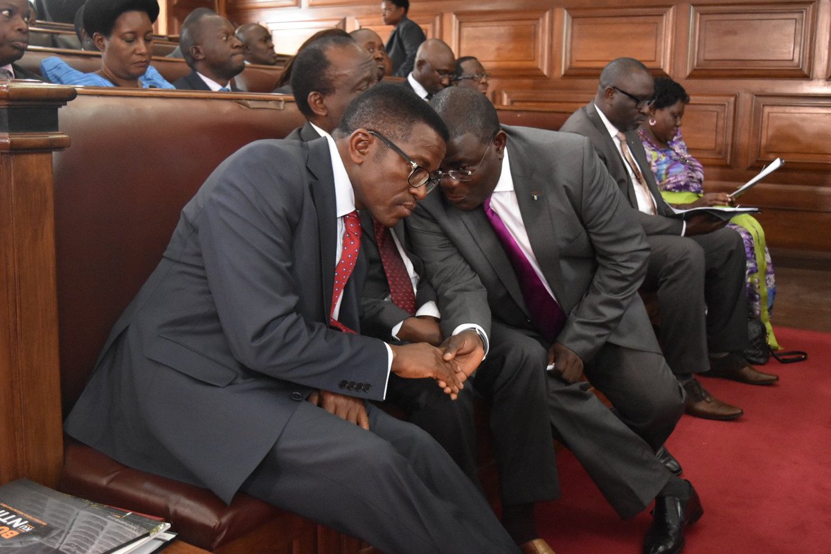 BugandaKingdom_'s tweet photo. Owek Nsibirwa: Oluwalo luvuddemu ensimbi nnyingi era abantu beeyongedde obungi mu kujja embuga. #BUGbudget #AmatikkiraJubireewo25 https://t.co/vB5FKCDpTA