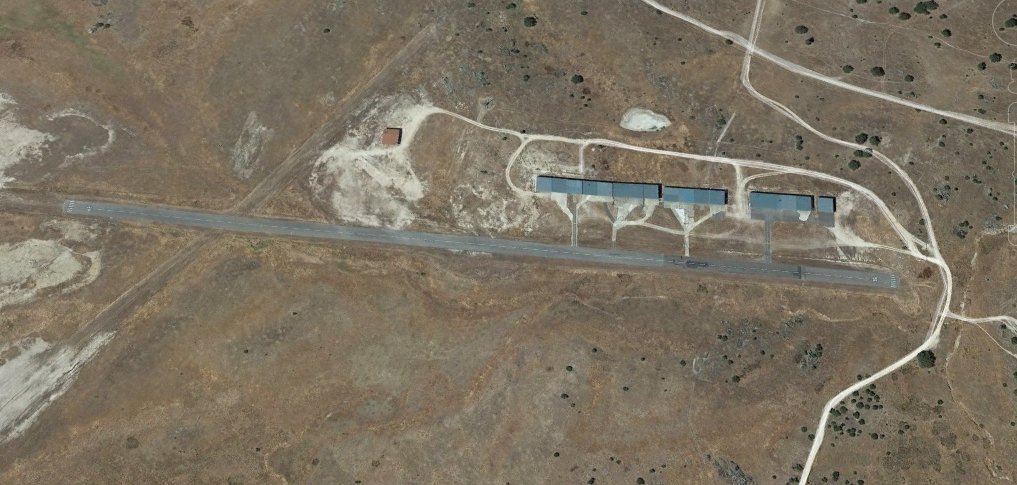 Aeródromo de Mérida civitasmerida.blogspot.com/2018/07/aerodr…