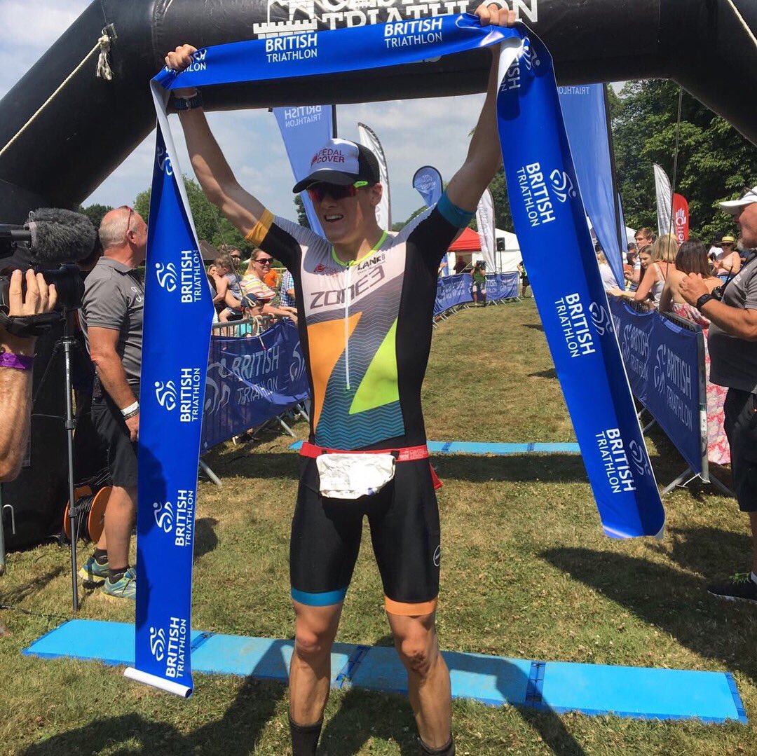247Swade's tweet photo. Wow! What an epic day! So happy to be able to pull the race back to take the @brittri Middle Distance Championships &amp; Gauntlet Title🥇🏆Real tough day fighting it out with @sampictortri 🥈and @tom_davis1995 🥉so congrats guys 💪🏻 #raceseason2018 #castletriathlonseries https://t.co/PpQBKYvww2