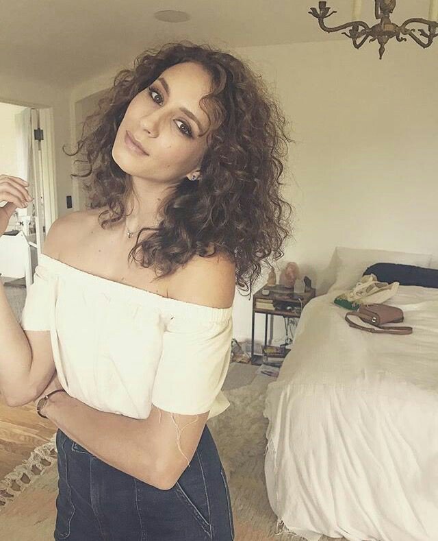reallycodyswife tweet picture