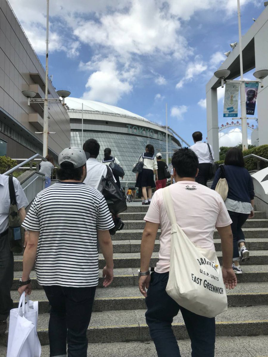 ブルーリバー川原豪介 東京日帰りで福岡帰宅 ホークス明日は勝ってくれ い ぬんっ