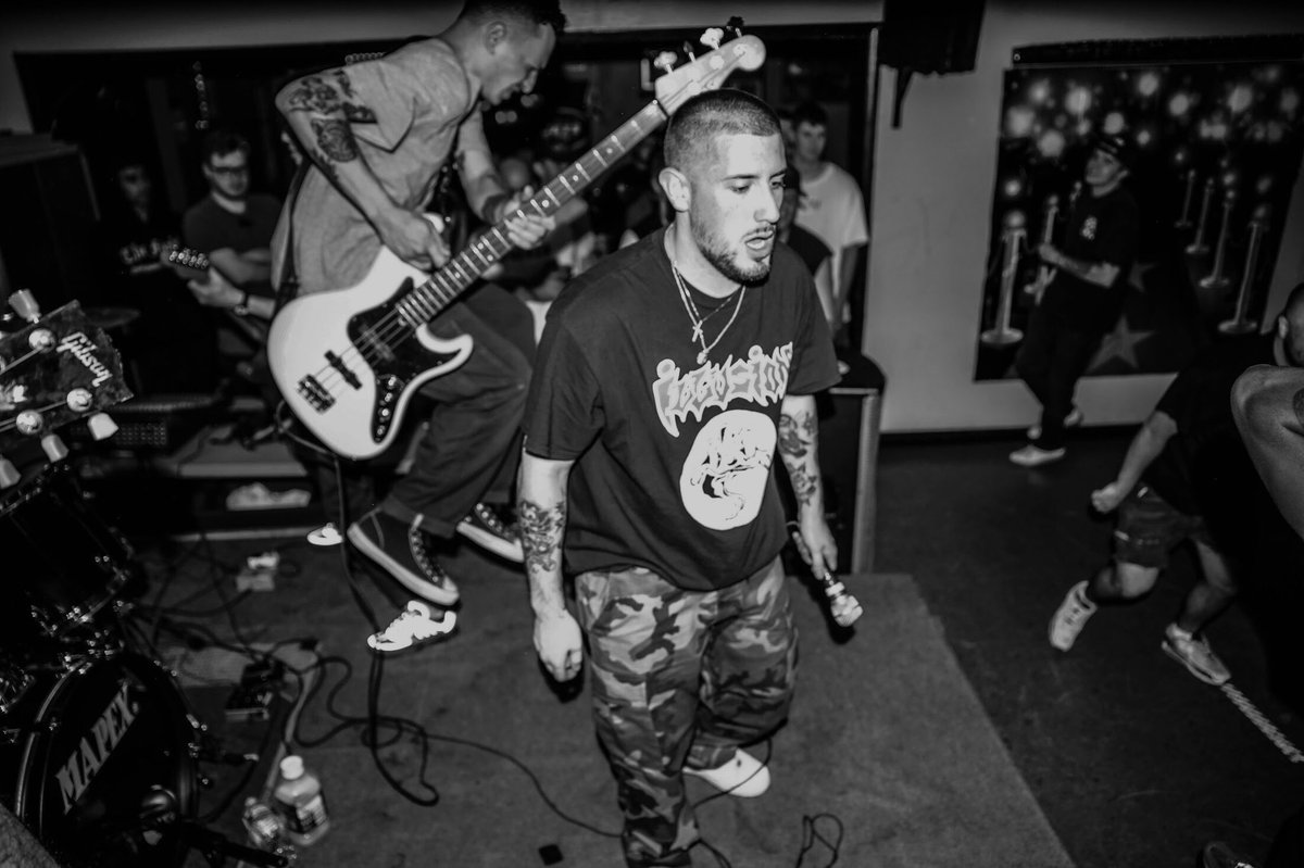 CombustNyhc's tweet photo. Last day with @DOWNFALLVA 
Let’s make it count https://t.co/HlMUZrSL5q