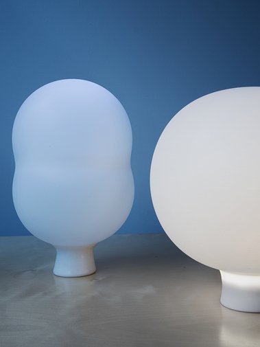 MITarchitecture's tweet photo. "Liquid to Air: Pneumatic Objects" by @SelfAssemblyLab and @Guberan_ch is on view July 10 - August 26 at #PatrickParrishGallery. @mitclubny
> https://t.co/IfnydIS5cN https://t.co/eRtMlp69Sa