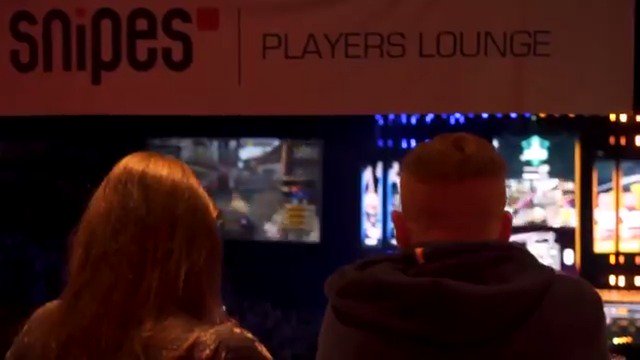 ESL Counter-Strike (@ESLCS) on Twitter photo 2018-07-09 14:43:01 The @Snipesshop Player Lounge at #ESLOne Cologne was 🔥! #snipes The @Snipesshop Player Lounge at #ESLOne Cologne was 🔥! #snipes