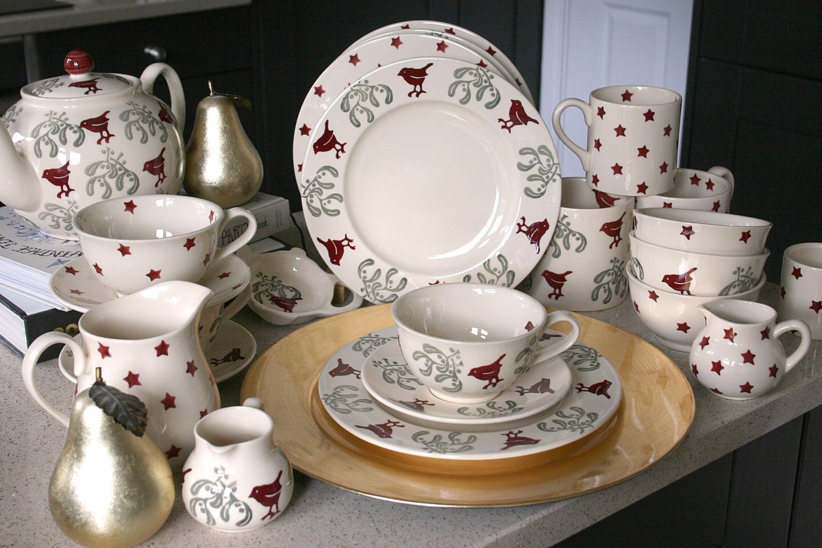 Can't wait to showcase some exciting new collections including some hand painted pieces next to our traditional sponge ware <a href="/Home_And_Gift/">Home & Gift Harrogate</a>