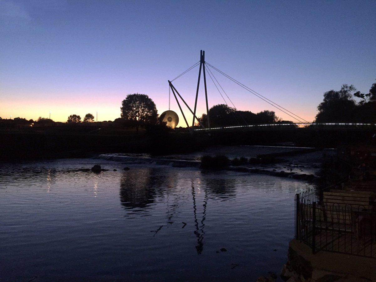 Amazing #sunset taken quickly on Saturday evening across the #RiverExe from Mill on the Exe, #Exeter #Devon #UKWeather #WexMondays @wextweets #fsprintmonday 
#sharemondays2018 #image by @philcfoto 500px.com/philcfoto