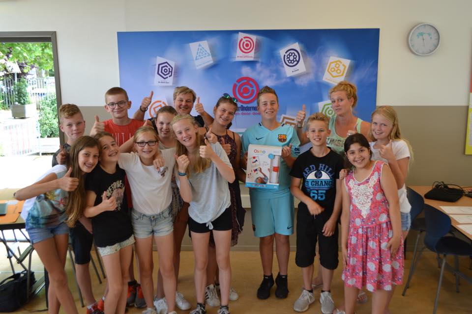 Hard en slim werken wordt beloond: LO2 <a href="/leeronderneming/">De LeerOnderneming</a> in Ridderkerk is Muiswerkgroep van het jaar 2017/18! Kudos aan alle leerlingen en leerkachten👊