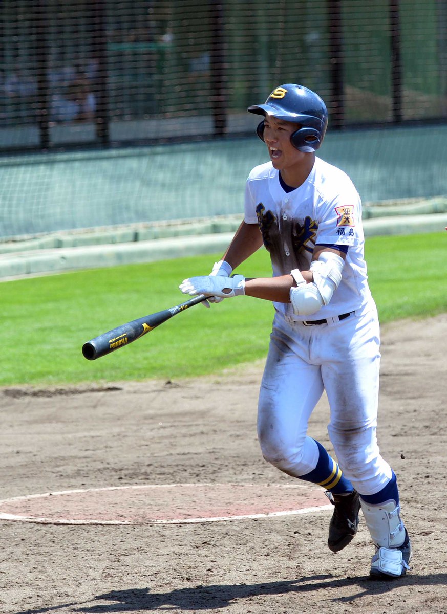 nikkan_tohoku's tweet photo. ＃高校野球 福島大会 聖光学院が夏12連覇へ８回コールド発進した。１―０の６回、須田優真内野手（３年）が中越え２点適時二塁打を放ち加点。７回にも須田が高めの変化球を左越え２ラン。斎藤智也監督（55）は「勝負強いね。不動の４番でいいんじゃない」#聖光学院 #安達 #甲子園 https://t.co/pLPuMumRYl